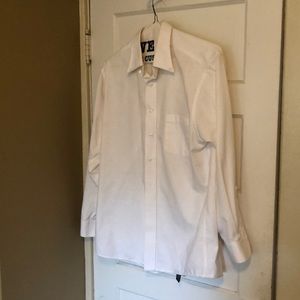Men’s heavy weave button down dress shirt 👔